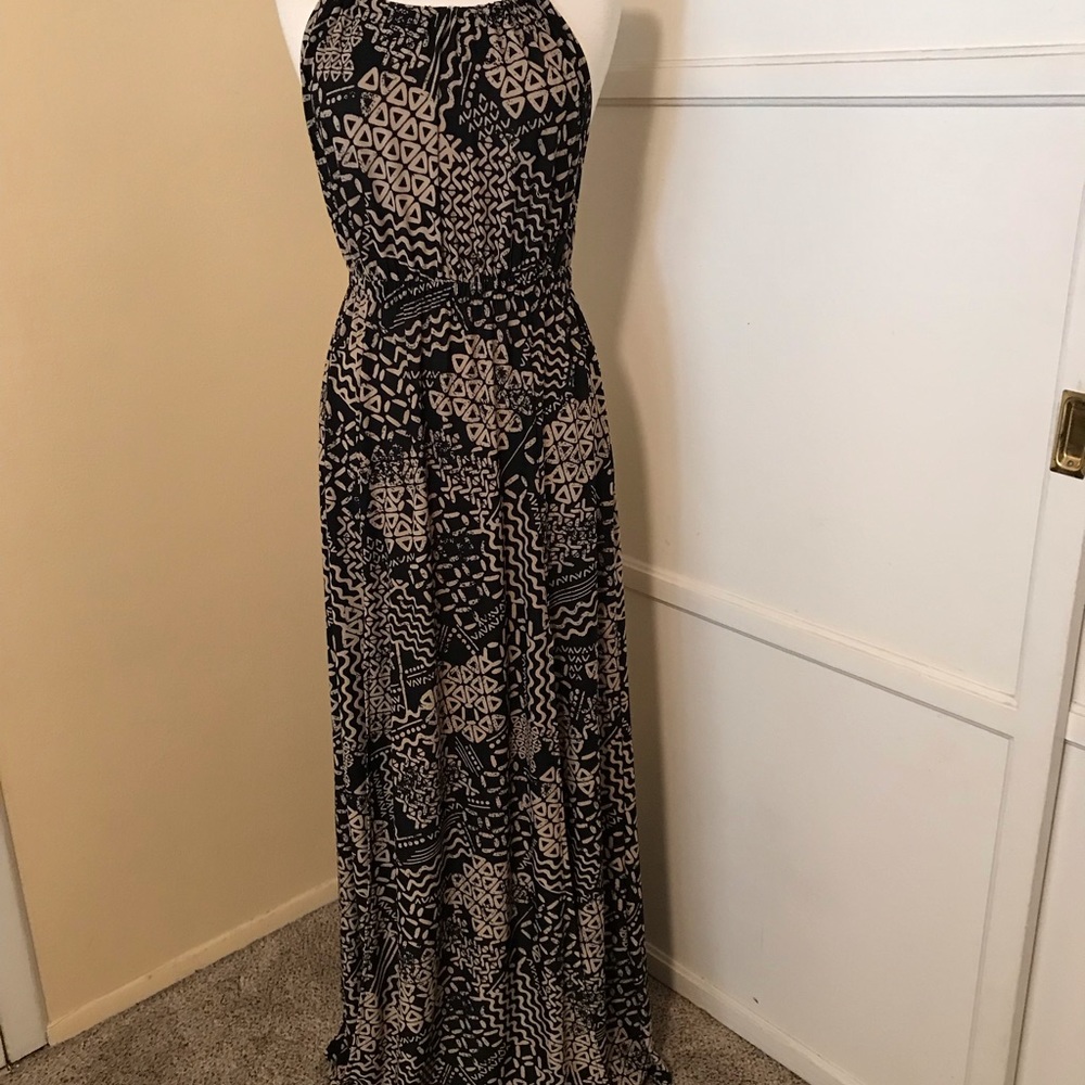 New VeronicaM dress in size Medium